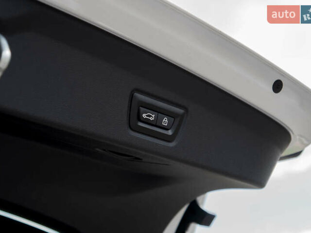 Білий БМВ i4, об'ємом двигуна 0 л та пробігом 23 тис. км за 48100 $, фото 15 на Automoto.ua