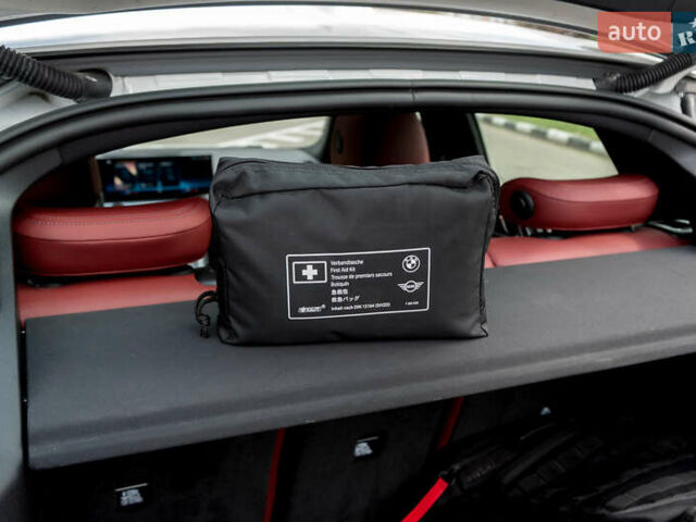 Білий БМВ i4, об'ємом двигуна 0 л та пробігом 23 тис. км за 48100 $, фото 50 на Automoto.ua