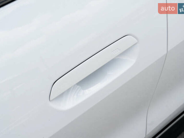 Білий БМВ i4, об'ємом двигуна 0 л та пробігом 23 тис. км за 48100 $, фото 13 на Automoto.ua