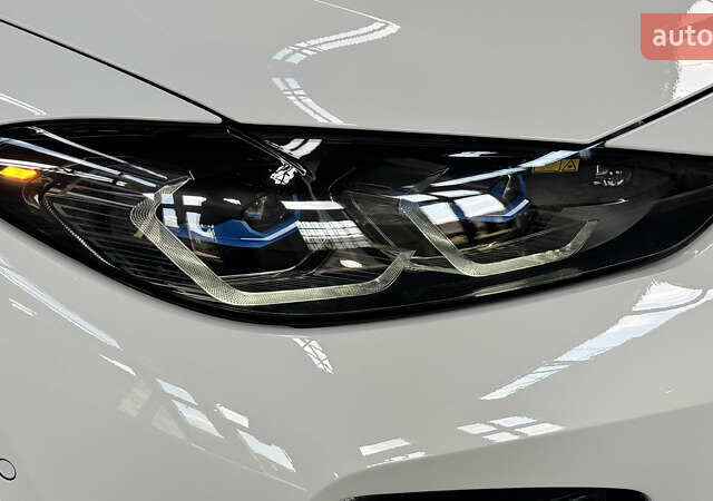 Белый БМВ i4, объемом двигателя 0 л и пробегом 30 тыс. км за 42000 $, фото 16 на Automoto.ua