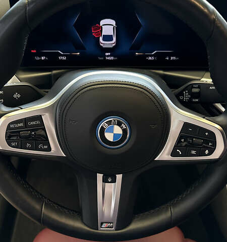 Белый БМВ i4, объемом двигателя 0 л и пробегом 14 тыс. км за 40500 $, фото 25 на Automoto.ua