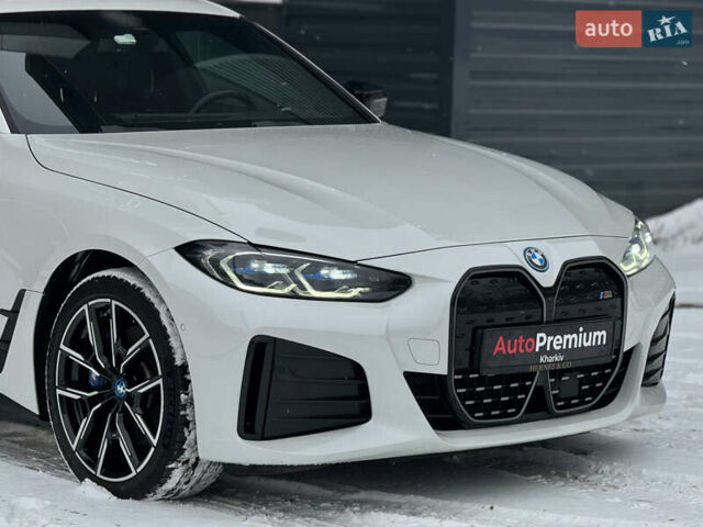 Белый БМВ i4, объемом двигателя 0 л и пробегом 79 тыс. км за 37000 $, фото 11 на Automoto.ua