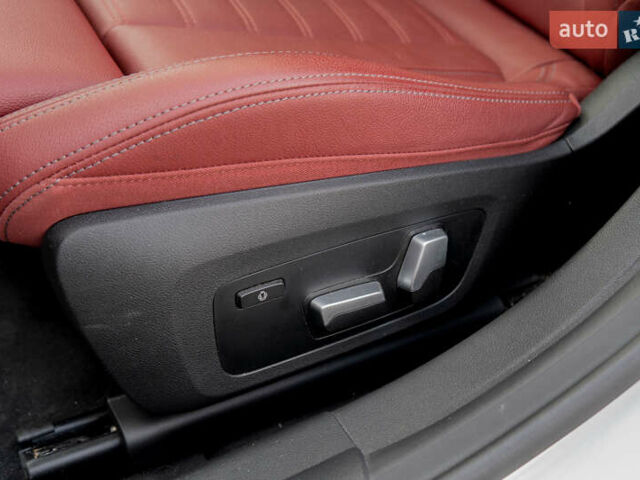 Білий БМВ i4, об'ємом двигуна 0 л та пробігом 23 тис. км за 48100 $, фото 30 на Automoto.ua