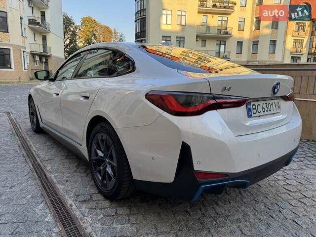 Белый БМВ i4, объемом двигателя 0 л и пробегом 49 тыс. км за 34000 $, фото 10 на Automoto.ua
