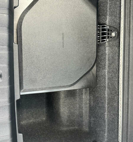 Белый БМВ i4, объемом двигателя 0 л и пробегом 30 тыс. км за 42000 $, фото 15 на Automoto.ua