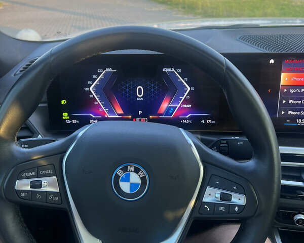 Белый БМВ i4, объемом двигателя 0 л и пробегом 47 тыс. км за 34600 $, фото 21 на Automoto.ua