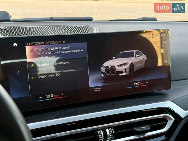 Белый БМВ i4, объемом двигателя 0 л и пробегом 18 тыс. км за 32650 $, фото 33 на Automoto.ua
