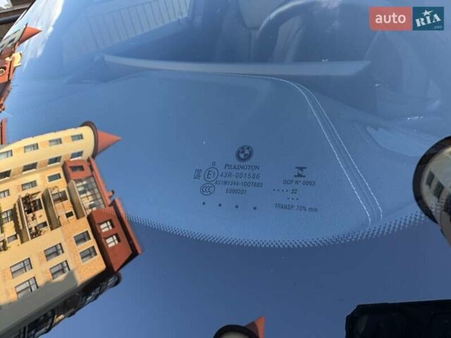 Белый БМВ i4, объемом двигателя 0 л и пробегом 49 тыс. км за 34000 $, фото 16 на Automoto.ua