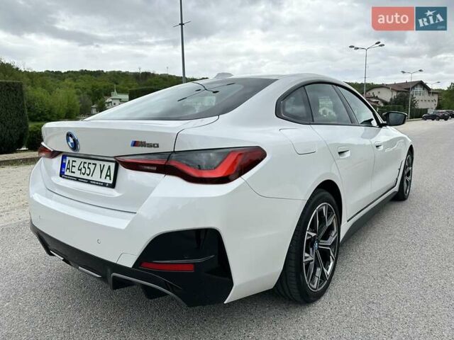 Білий БМВ i4, об'ємом двигуна 0 л та пробігом 3 тис. км за 48700 $, фото 6 на Automoto.ua