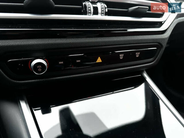 Белый БМВ i4, объемом двигателя 0 л и пробегом 5 тыс. км за 35500 $, фото 27 на Automoto.ua