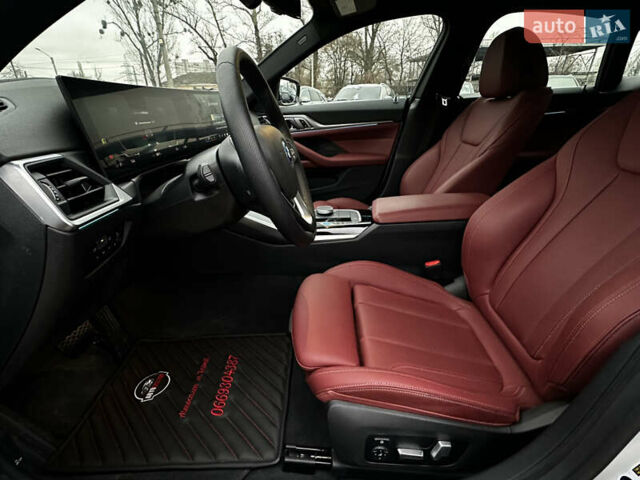 Белый БМВ i4, объемом двигателя 0 л и пробегом 5 тыс. км за 35500 $, фото 19 на Automoto.ua