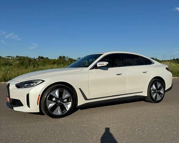 Білий БМВ i4, об'ємом двигуна 0 л та пробігом 30 тис. км за 29400 $, фото 9 на Automoto.ua