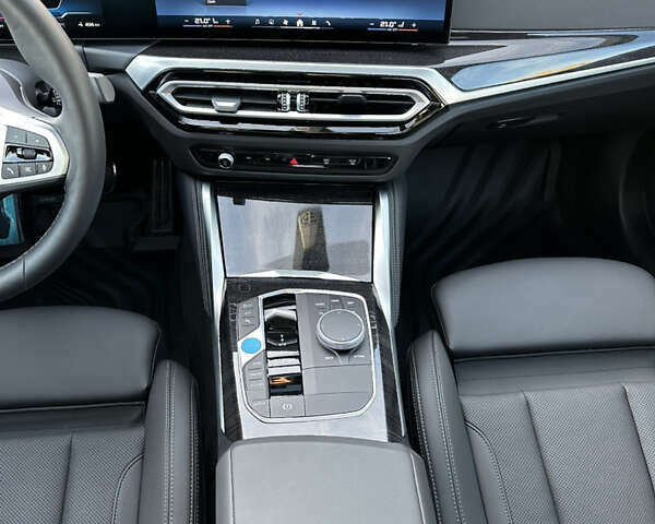Белый БМВ i4, объемом двигателя 0 л и пробегом 1 тыс. км за 53000 $, фото 35 на Automoto.ua