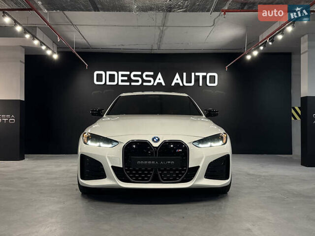Белый БМВ i4, объемом двигателя 0 л и пробегом 3 тыс. км за 49999 $, фото 1 на Automoto.ua