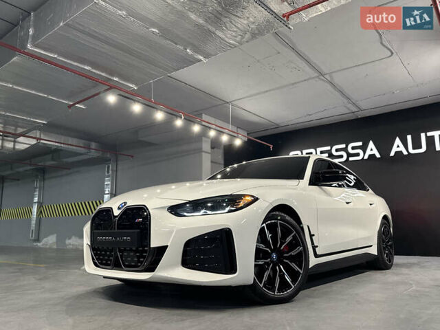 Белый БМВ i4, объемом двигателя 0 л и пробегом 3 тыс. км за 49999 $, фото 4 на Automoto.ua