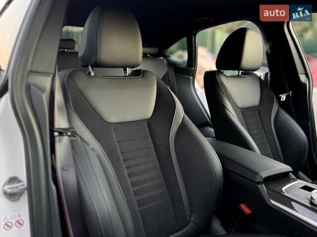 Белый БМВ i4, объемом двигателя 0 л и пробегом 45 тыс. км за 55900 $, фото 45 на Automoto.ua