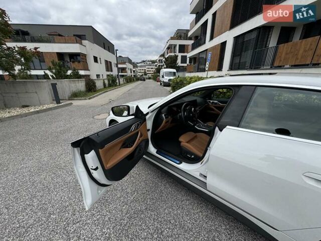 Білий БМВ i4, об'ємом двигуна 0 л та пробігом 31 тис. км за 37400 $, фото 11 на Automoto.ua