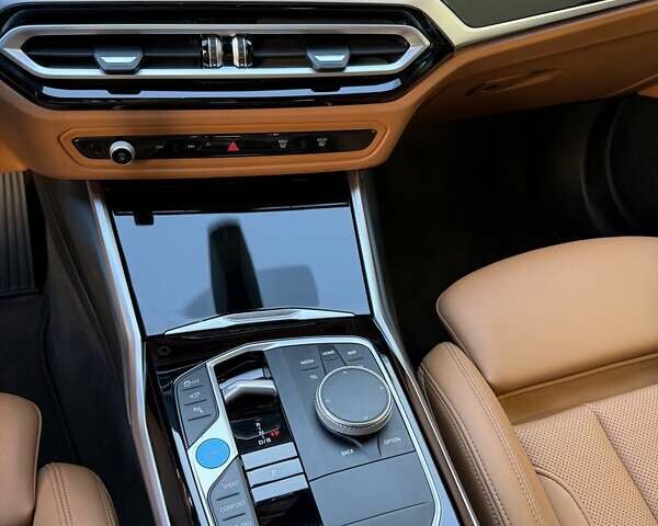 Белый БМВ i4, объемом двигателя 0 л и пробегом 39 тыс. км за 37000 $, фото 21 на Automoto.ua