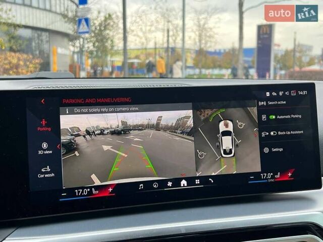 Белый БМВ i4, объемом двигателя 0 л и пробегом 20 тыс. км за 35990 $, фото 32 на Automoto.ua