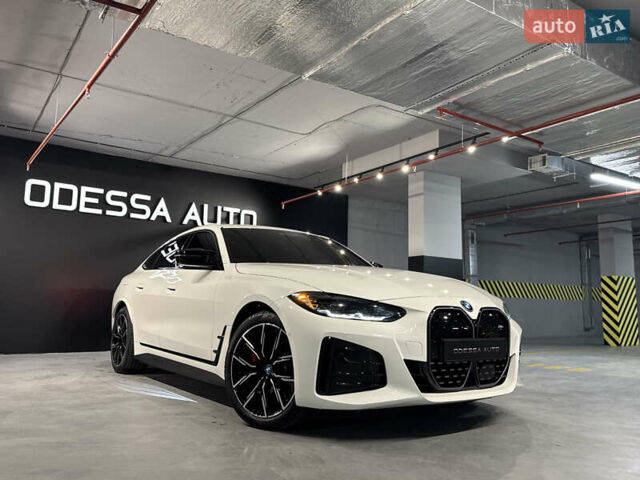 Белый БМВ i4, объемом двигателя 0 л и пробегом 3 тыс. км за 51500 $, фото 10 на Automoto.ua