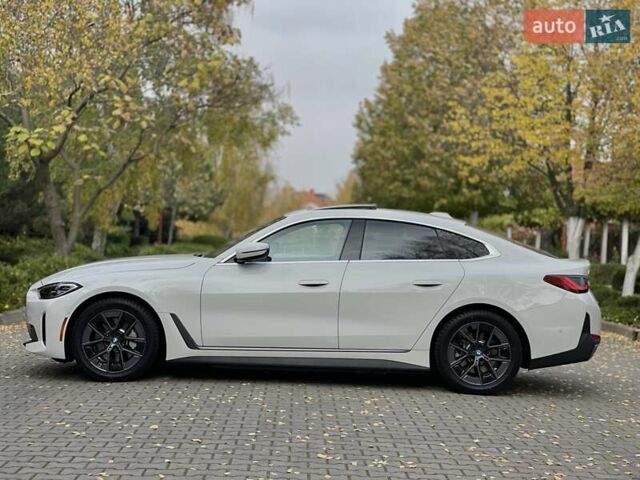 Белый БМВ i4, объемом двигателя 0 л и пробегом 42 тыс. км за 34900 $, фото 12 на Automoto.ua