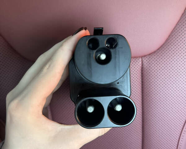 Белый БМВ i4, объемом двигателя 0 л и пробегом 33 тыс. км за 34500 $, фото 63 на Automoto.ua