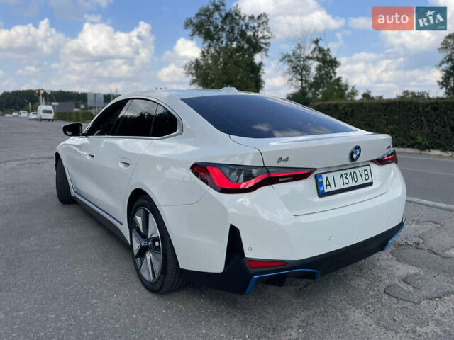 Белый БМВ i4, объемом двигателя 0 л и пробегом 31 тыс. км за 35500 $, фото 23 на Automoto.ua