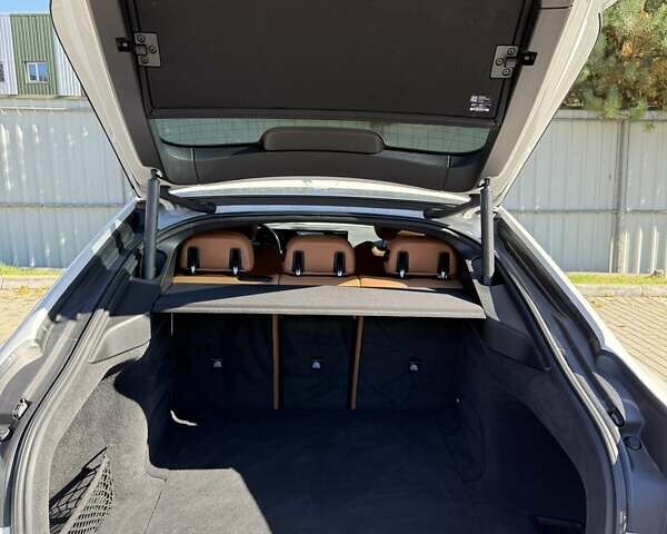 Белый БМВ i4, объемом двигателя 0 л и пробегом 39 тыс. км за 37000 $, фото 27 на Automoto.ua