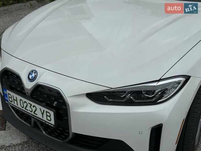 Білий БМВ i4, об'ємом двигуна 0 л та пробігом 31 тис. км за 37400 $, фото 9 на Automoto.ua
