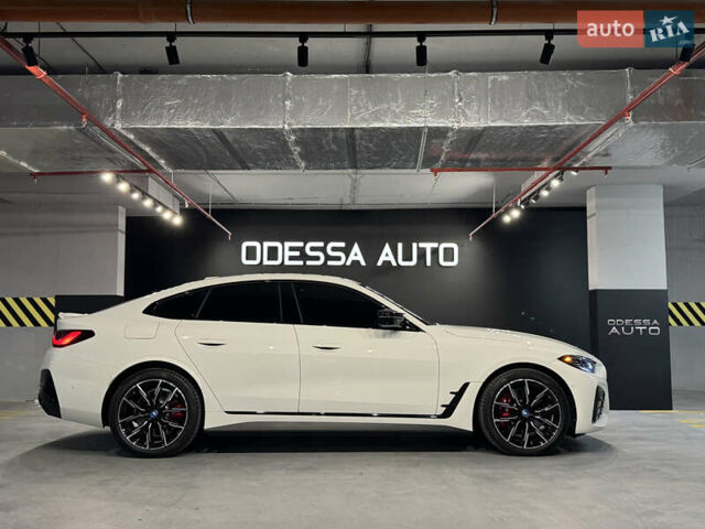 Белый БМВ i4, объемом двигателя 0 л и пробегом 3 тыс. км за 49999 $, фото 9 на Automoto.ua