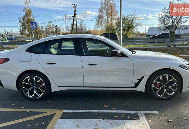 Белый БМВ i4, объемом двигателя 0 л и пробегом 1 тыс. км за 53000 $, фото 4 на Automoto.ua