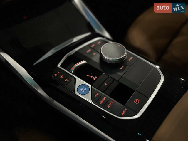 Белый БМВ i4, объемом двигателя 0 л и пробегом 3 тыс. км за 49999 $, фото 16 на Automoto.ua