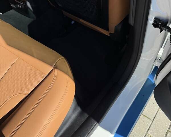 Белый БМВ i4, объемом двигателя 0 л и пробегом 39 тыс. км за 37000 $, фото 26 на Automoto.ua