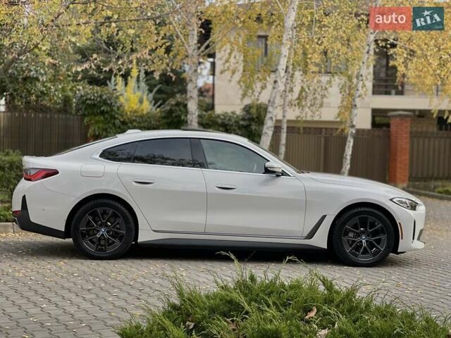 Белый БМВ i4, объемом двигателя 0 л и пробегом 42 тыс. км за 34900 $, фото 10 на Automoto.ua
