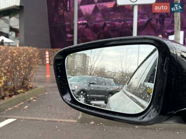 Белый БМВ i4, объемом двигателя 0 л и пробегом 20 тыс. км за 35990 $, фото 11 на Automoto.ua