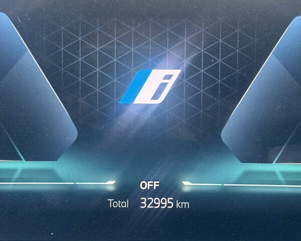 Белый БМВ i4, объемом двигателя 0 л и пробегом 33 тыс. км за 34500 $, фото 37 на Automoto.ua