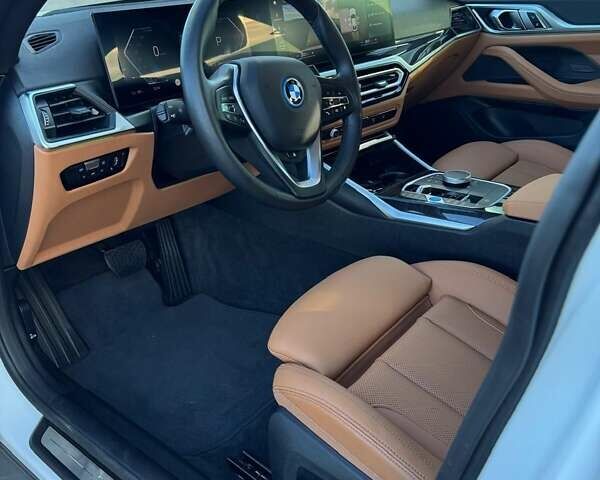 Білий БМВ i4, об'ємом двигуна 0 л та пробігом 30 тис. км за 29400 $, фото 26 на Automoto.ua