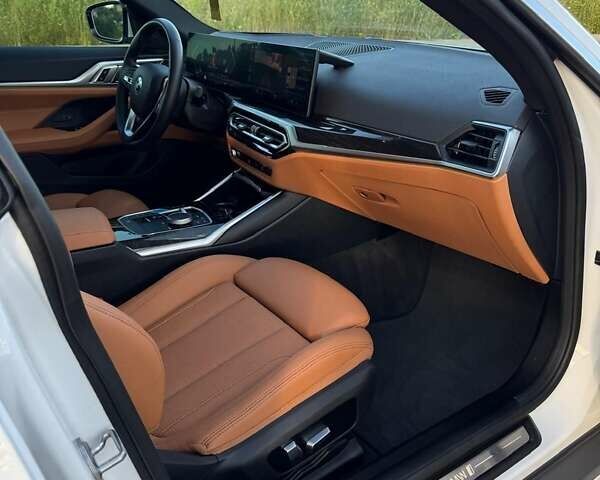 Білий БМВ i4, об'ємом двигуна 0 л та пробігом 30 тис. км за 29400 $, фото 41 на Automoto.ua
