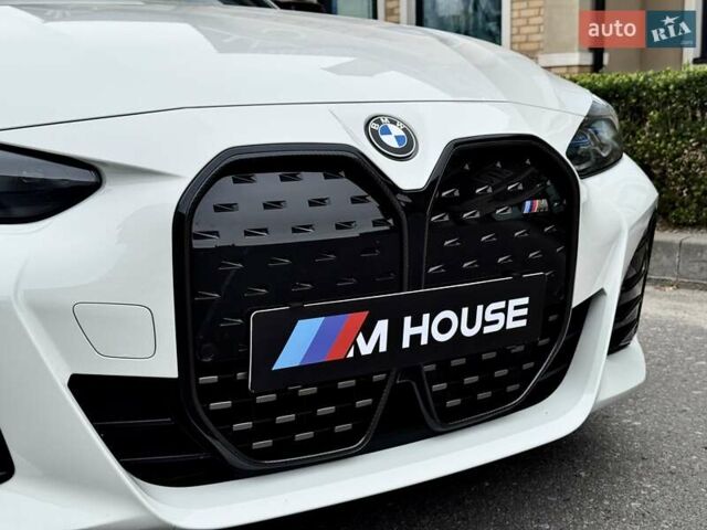 Белый БМВ i4, объемом двигателя 0 л и пробегом 45 тыс. км за 55900 $, фото 18 на Automoto.ua