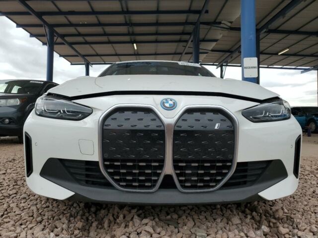 Білий БМВ i4, об'ємом двигуна 0 л та пробігом 28 тис. км за 24800 $, фото 1 на Automoto.ua