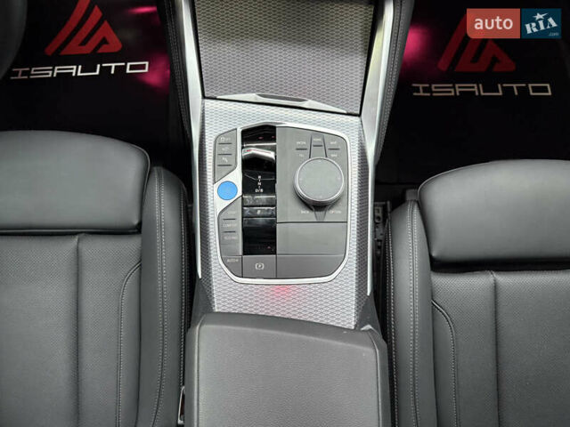 Белый БМВ i4, объемом двигателя 0 л и пробегом 11 тыс. км за 39500 $, фото 26 на Automoto.ua