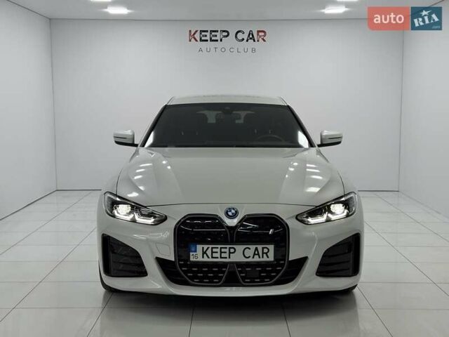 Белый БМВ i4, объемом двигателя 0 л и пробегом 11 тыс. км за 40900 $, фото 10 на Automoto.ua