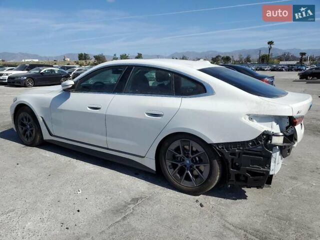 Белый БМВ i4, объемом двигателя 0 л и пробегом 8 тыс. км за 19330 $, фото 3 на Automoto.ua
