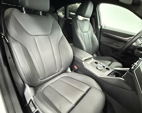 Белый БМВ i4, объемом двигателя 0 л и пробегом 11 тыс. км за 40900 $, фото 24 на Automoto.ua