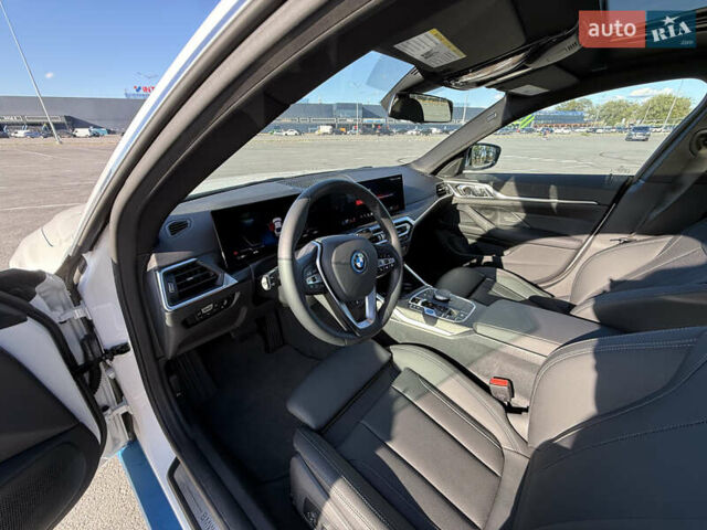 Білий БМВ i4, об'ємом двигуна 0 л та пробігом 8 тис. км за 45500 $, фото 15 на Automoto.ua