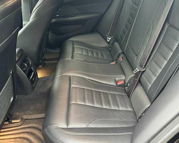 Черный БМВ i4, объемом двигателя 0 л и пробегом 92 тыс. км за 39000 $, фото 19 на Automoto.ua