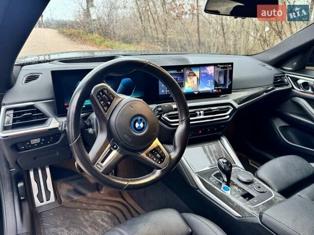 Черный БМВ i4, объемом двигателя 0 л и пробегом 92 тыс. км за 39000 $, фото 16 на Automoto.ua