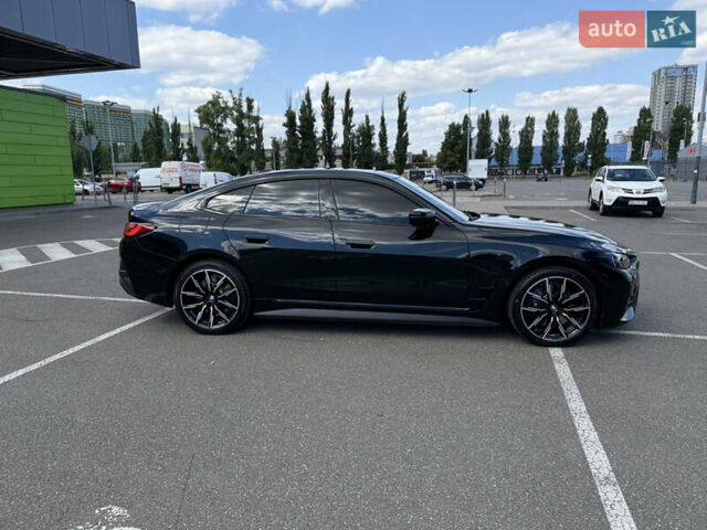 Черный БМВ i4, объемом двигателя 0 л и пробегом 31 тыс. км за 39900 $, фото 9 на Automoto.ua
