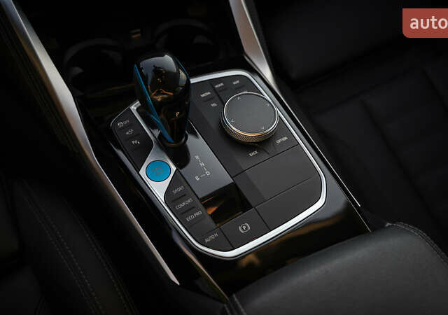 Черный БМВ i4, объемом двигателя 0 л и пробегом 68 тыс. км за 45000 $, фото 13 на Automoto.ua