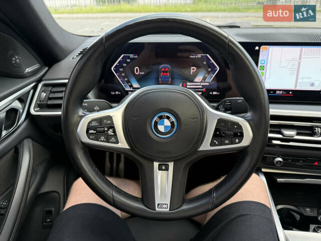 Черный БМВ i4, объемом двигателя 0 л и пробегом 31 тыс. км за 39900 $, фото 32 на Automoto.ua